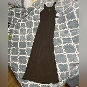 NWT New york and company brown maxi dress key hole SZ XS